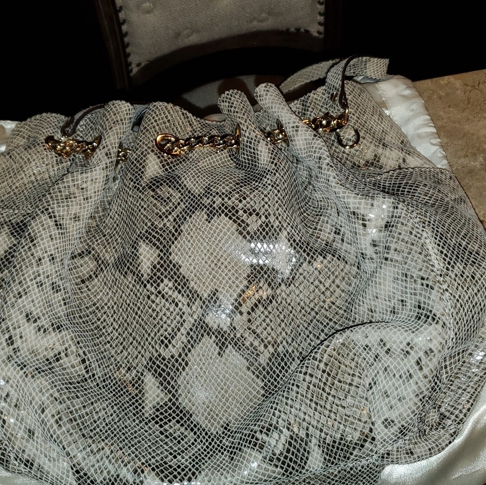 Michael kors hand bag